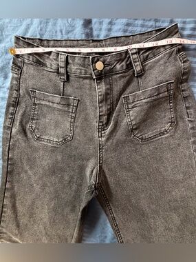 High-Rise Wide Leg Jeans in Washed Black for Women - Stretch. Fits W 8-12
